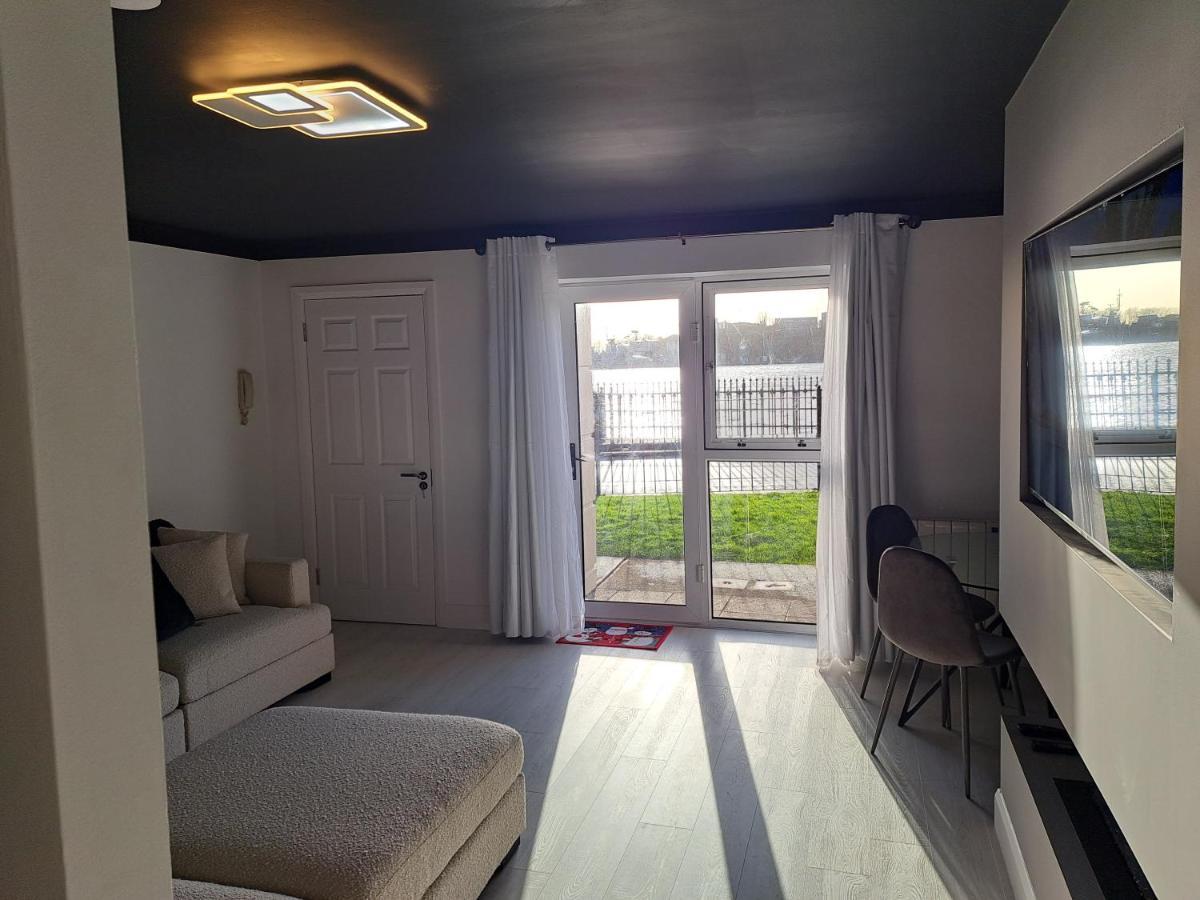 Seaview Apartment Suite Cobh Exterior foto