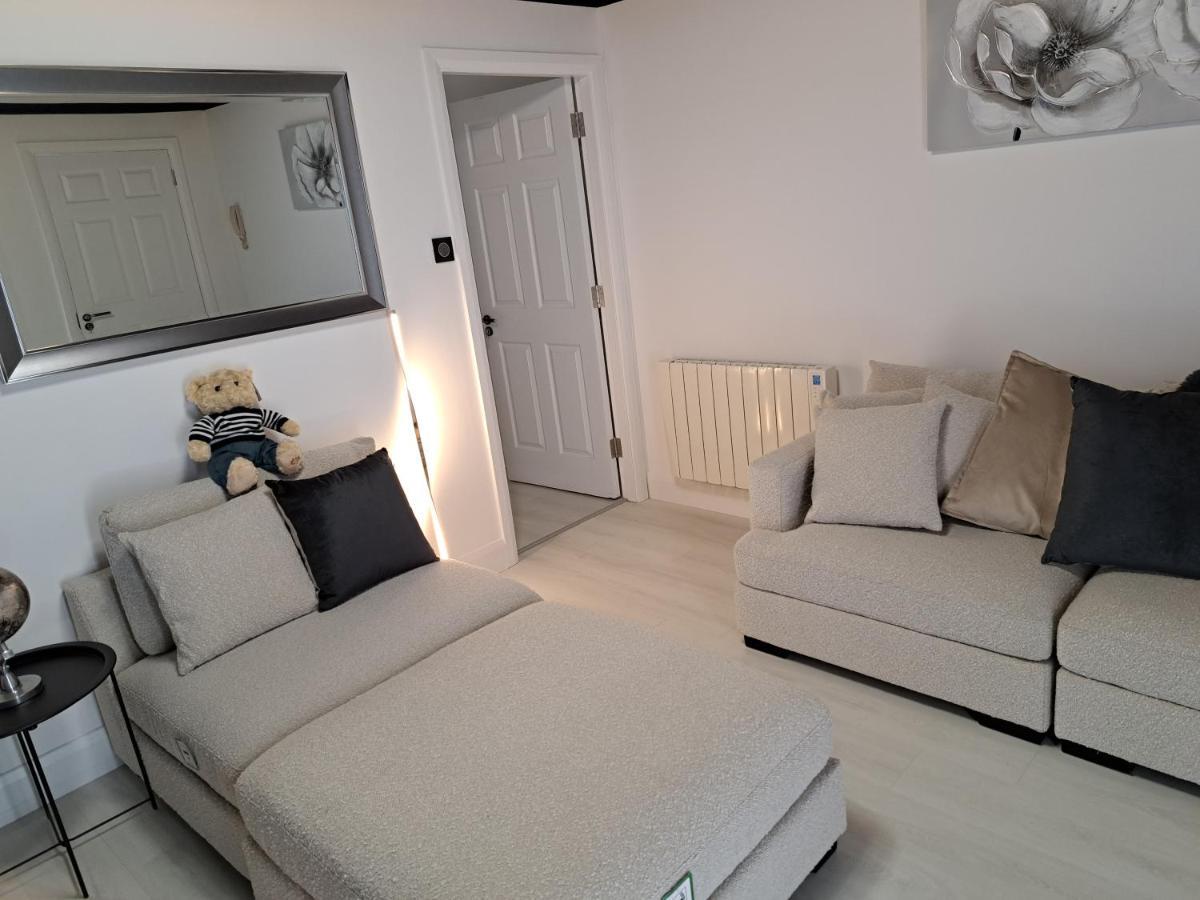 Seaview Apartment Suite Cobh Exterior foto