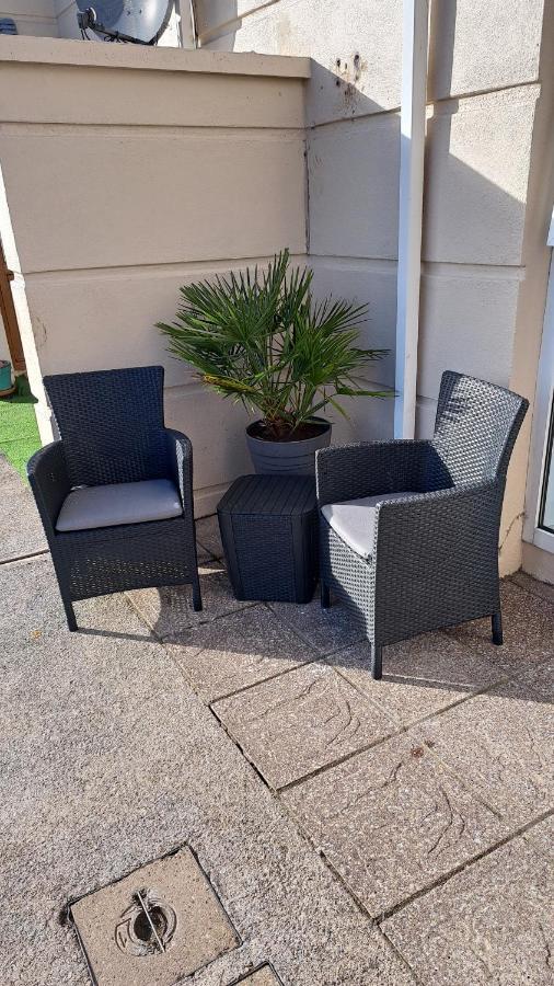 Seaview Apartment Suite Cobh Exterior foto